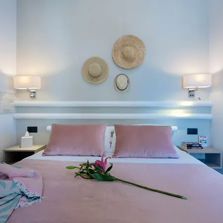 Sonio - Que Bella Collection Aparthotel 3*